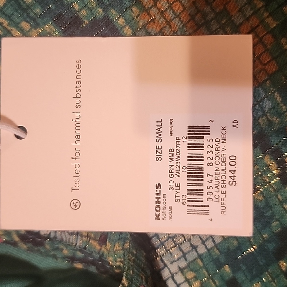 Shirt - Picture 4 of 4
